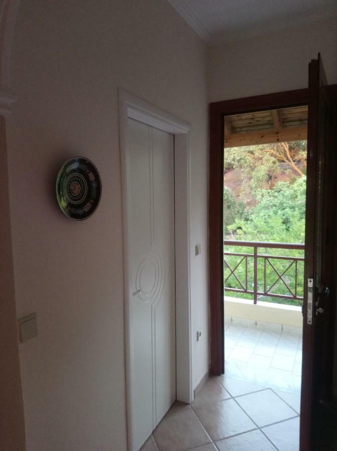 Areti'S Apartment Agios Georgios Pagon Eksteriør billede