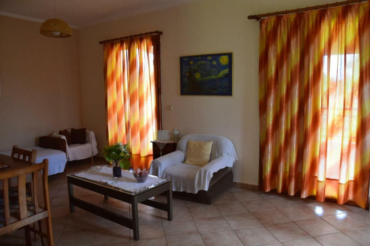Areti'S Apartment Agios Georgios Pagon Eksteriør billede