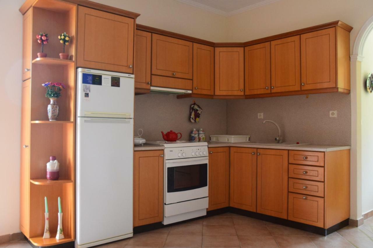 Areti'S Apartment Agios Georgios Pagon Eksteriør billede